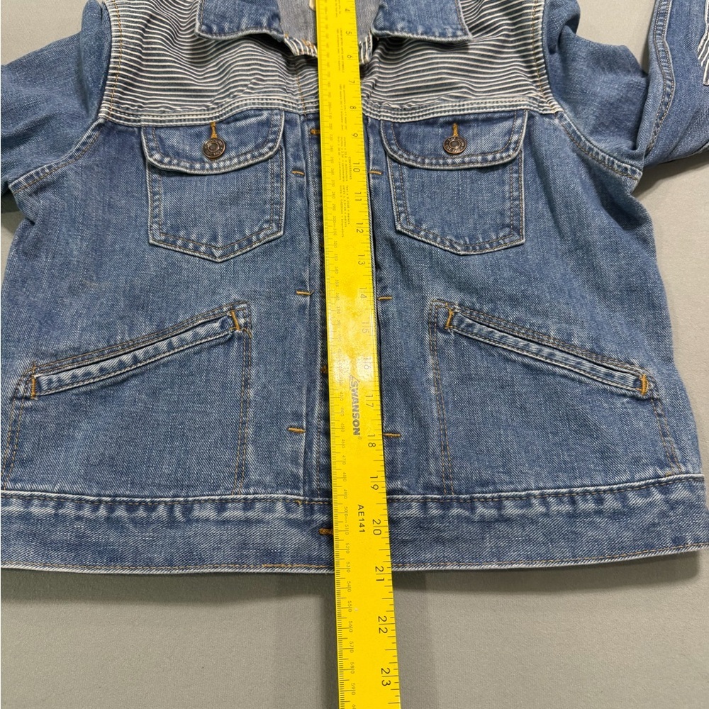 GAP 1969 (brand) Blue Denim Jacket with Cream Label - Picture 6 of 6